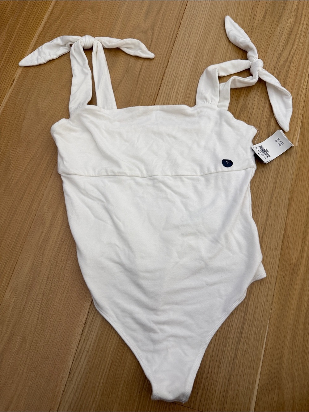 Abercrombie & Fitch White Tie-Shoulder Bodysuit